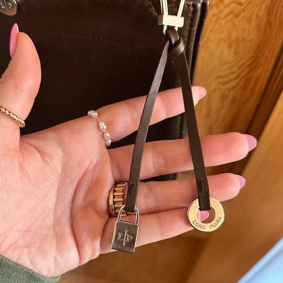 loro piana milky way leather brown crossbody bag - Picture 4 of 16